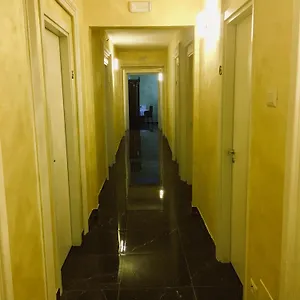 Royal , Roma Italia